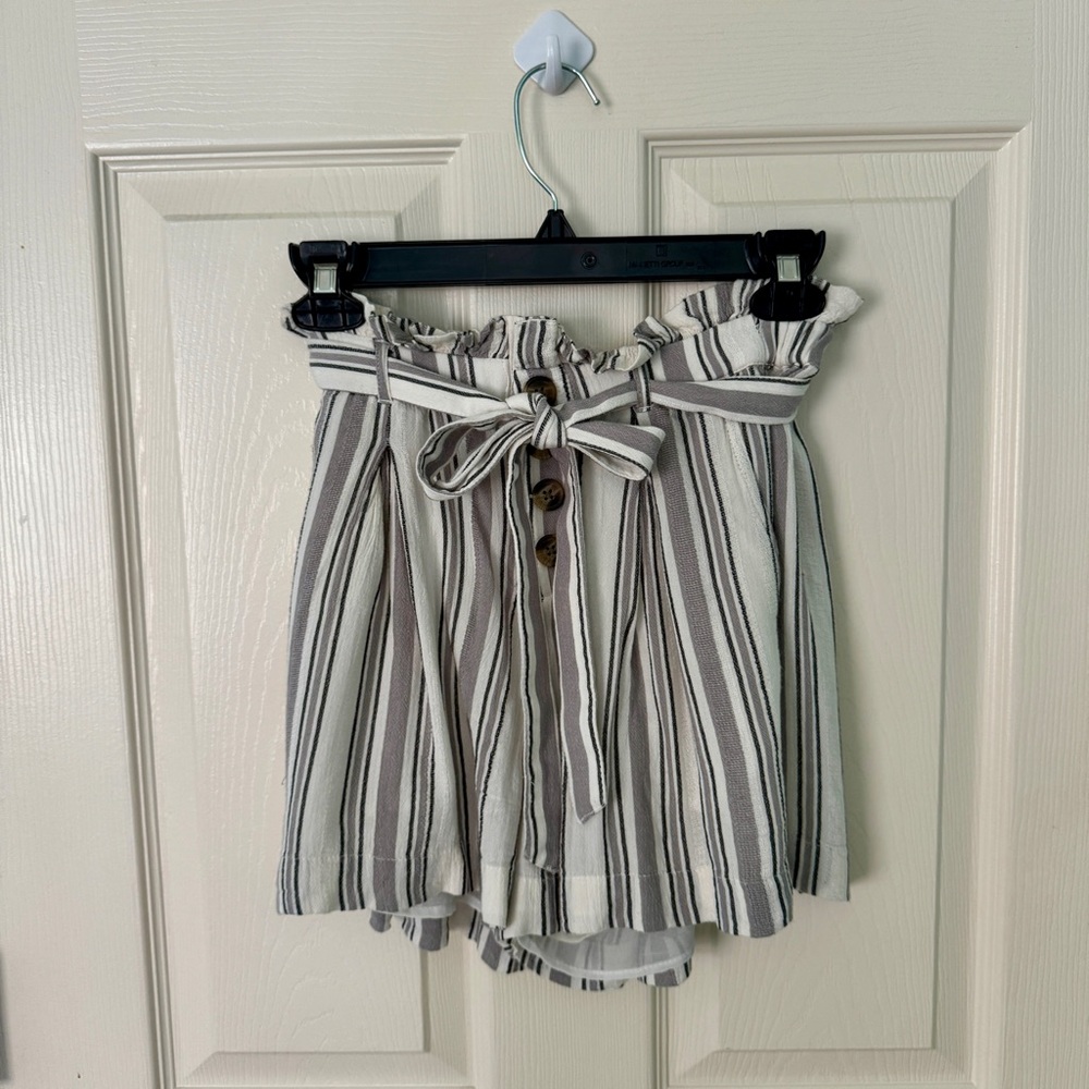 American Eagle Striped Paperbag Shorts